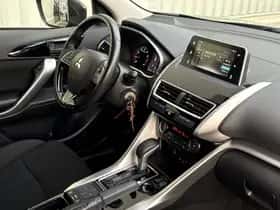 Mitsubishi Eclipse Cross (2020) thumbnail 11