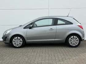 Opel Corsa (2012) thumbnail 15
