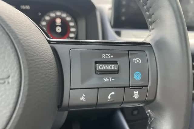 Nissan Qashqai (2023) thumbnail 10