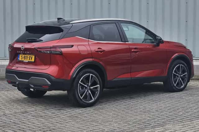 Nissan Qashqai (2023) thumbnail 3
