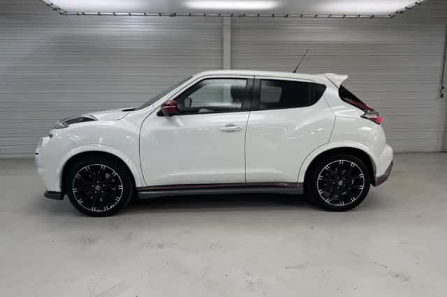 Nissan Juke (2017) thumbnail 10