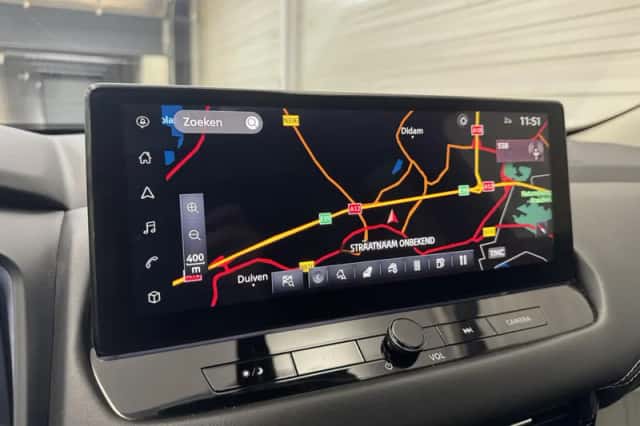 Nissan Qashqai (2023) thumbnail 4