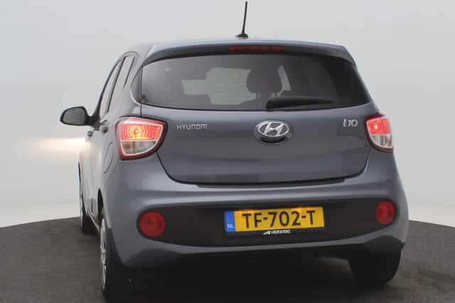 Hyundai i10 (2018) thumbnail 19