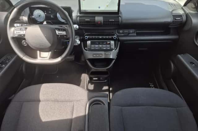 Hyundai Inster (2025) thumbnail 2