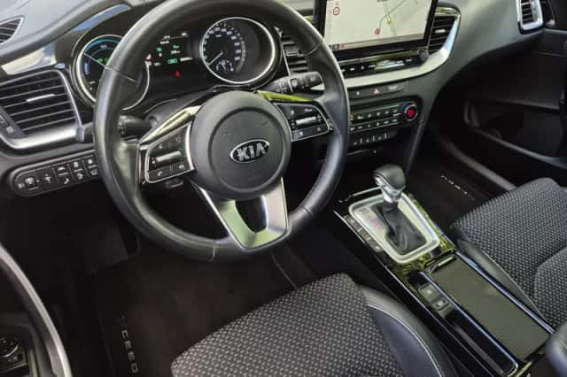 Kia XCeed (2021) thumbnail 16