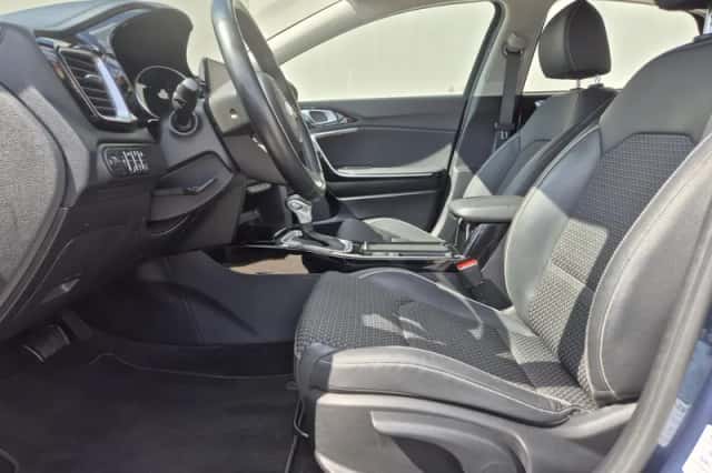 Kia XCeed (2021) thumbnail 10