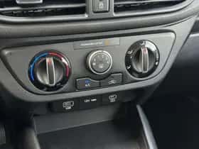 Hyundai i10 (2023) thumbnail 21