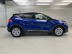 Renault Captur (2021) thumbnail 23