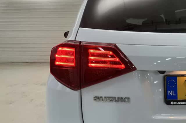 Suzuki Vitara (2019) thumbnail 33