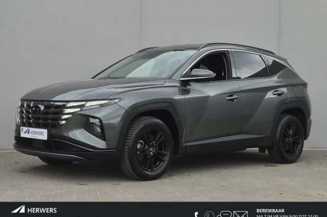 Hyundai Tucson (2022) thumbnail 1