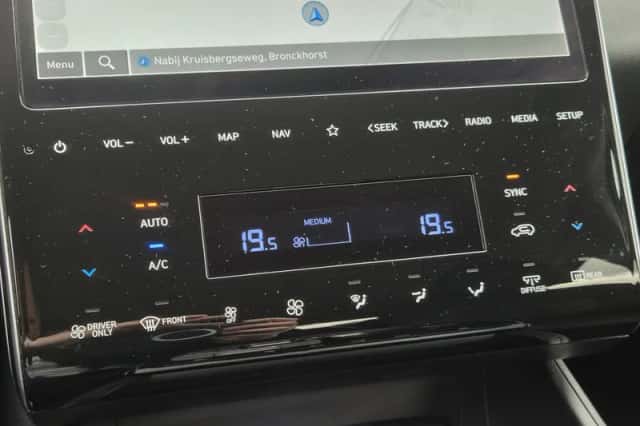 Hyundai Tucson (2022) thumbnail 20