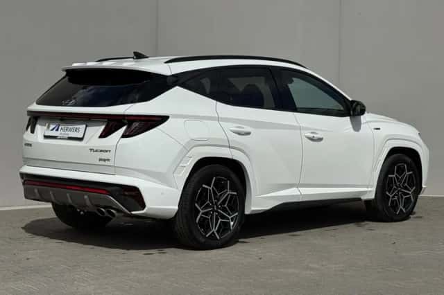 Hyundai Tucson (2023) thumbnail 3
