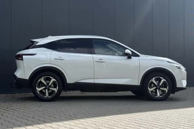 Nissan Qashqai (2023) thumbnail 17
