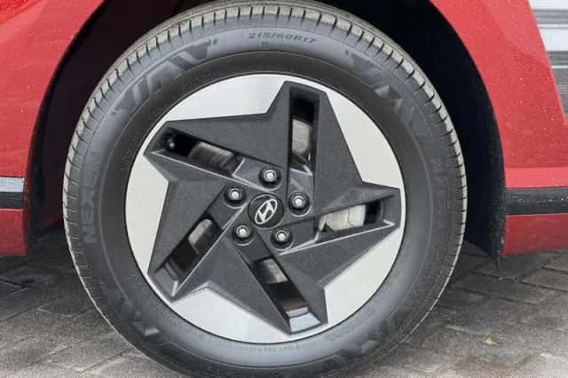 Hyundai Kona (2025) thumbnail 34