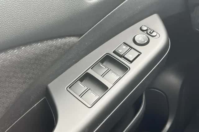 Honda CR-V (2016) thumbnail 14