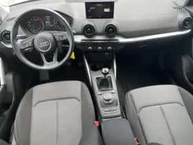 Audi Q2 (2017) thumbnail 5