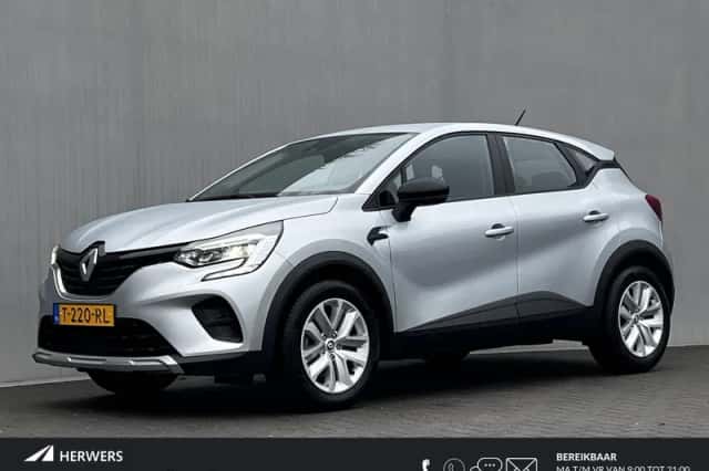 Renault Captur (2023) thumbnail 33