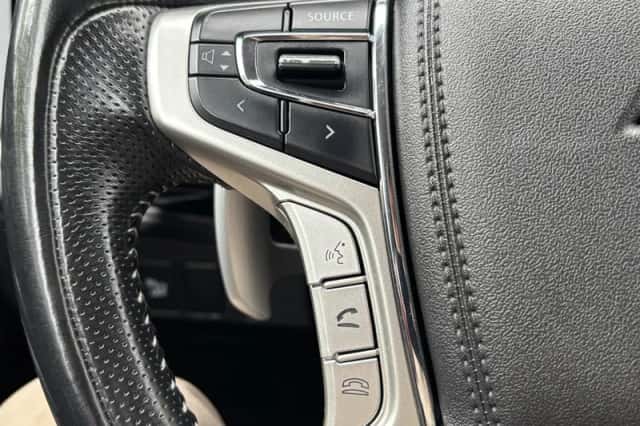 Mitsubishi Outlander (2021) thumbnail 25