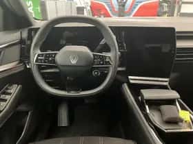 Renault Austral (2024) thumbnail 21