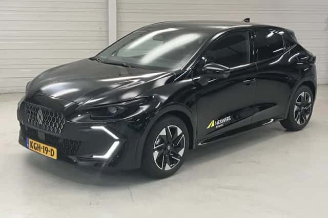 Renault Clio (2026) thumbnail 2