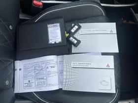 Mitsubishi Outlander (2018) thumbnail 5