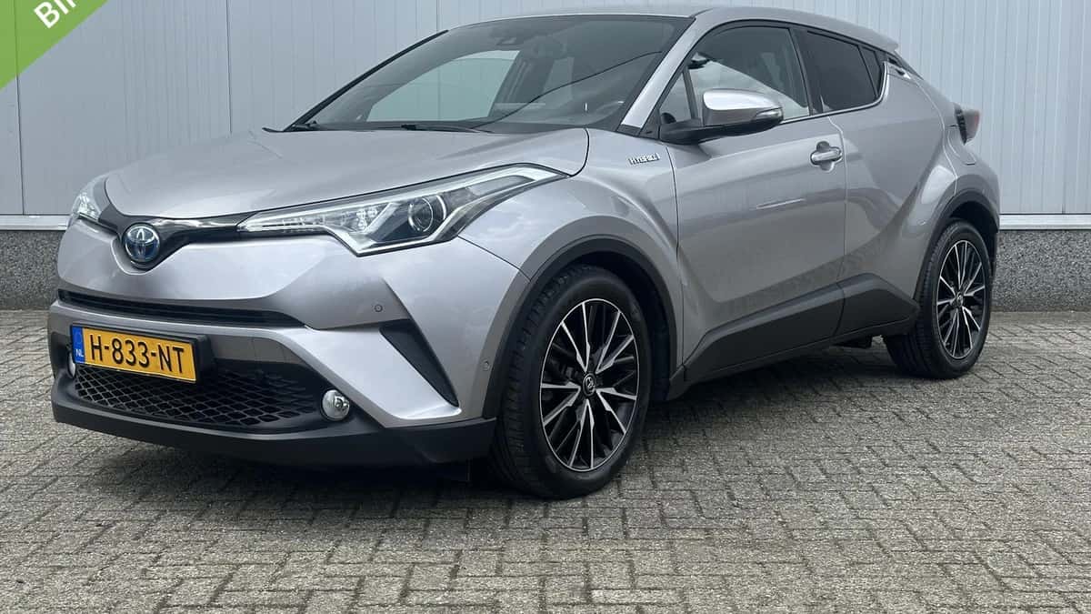 Toyota C-HR (2020) — foto 1