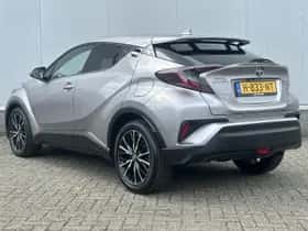Toyota C-HR (2020) thumbnail 16