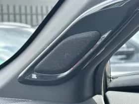 Toyota C-HR (2020) thumbnail 25