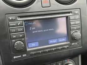 Nissan Qashqai (2011) thumbnail 20