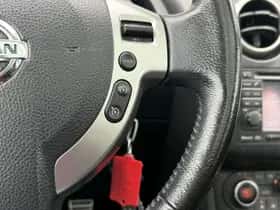 Nissan Qashqai (2011) thumbnail 22