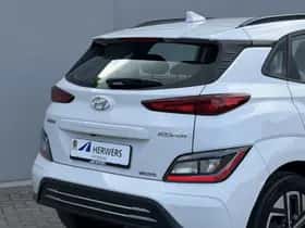 Hyundai Kona (2022) thumbnail 27