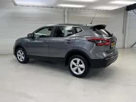 Nissan Qashqai (2021) thumbnail 16