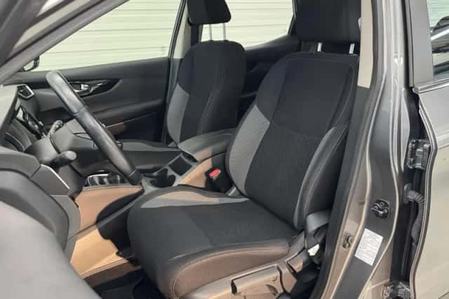 Nissan Qashqai (2021) thumbnail 7