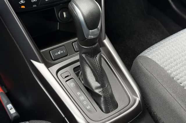 Suzuki S-Cross (2023) thumbnail 11
