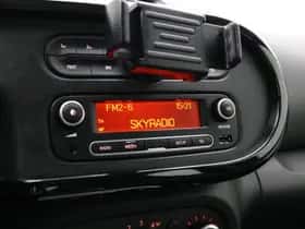 Renault Twingo (2015) thumbnail 32