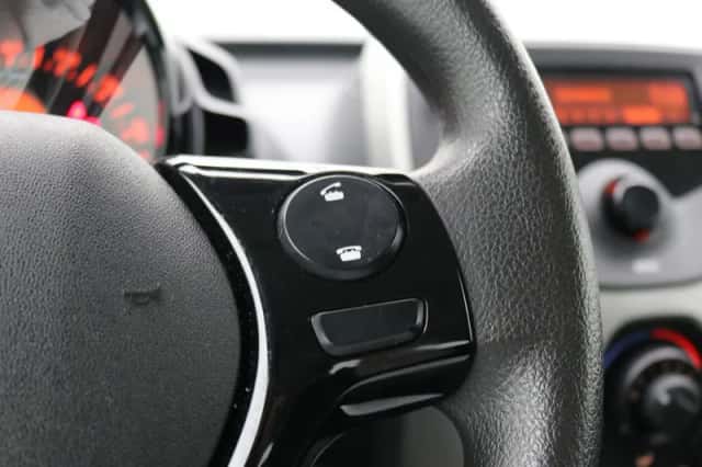 Peugeot 108 (2017) thumbnail 27