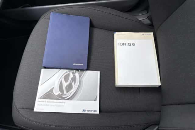 Hyundai Ioniq 6 (2024) thumbnail 5