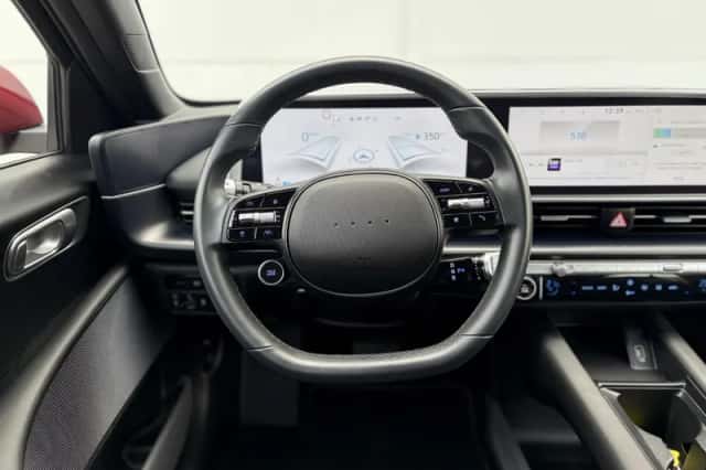 Hyundai Ioniq 6 (2024) thumbnail 10