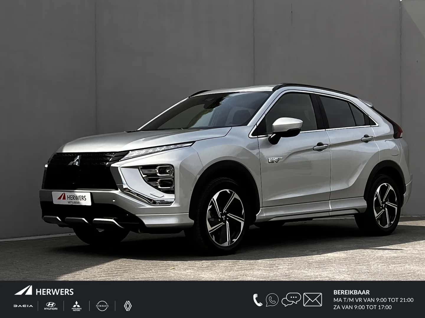 Mitsubishi Eclipse Cross (2023) — foto 1