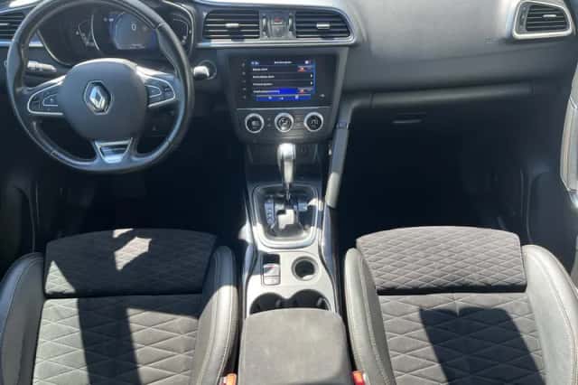 Renault Kadjar (2021) thumbnail 2