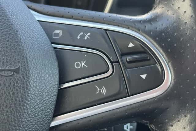 Renault Kadjar (2021) thumbnail 23