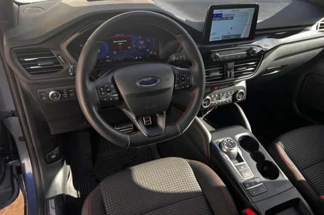 Ford Kuga (2022) thumbnail 22