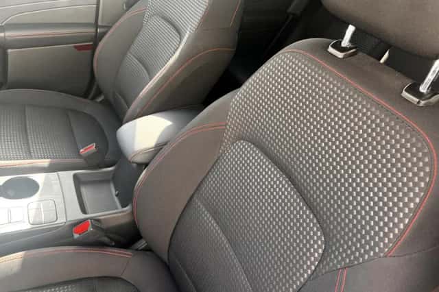 Ford Kuga (2022) thumbnail 24