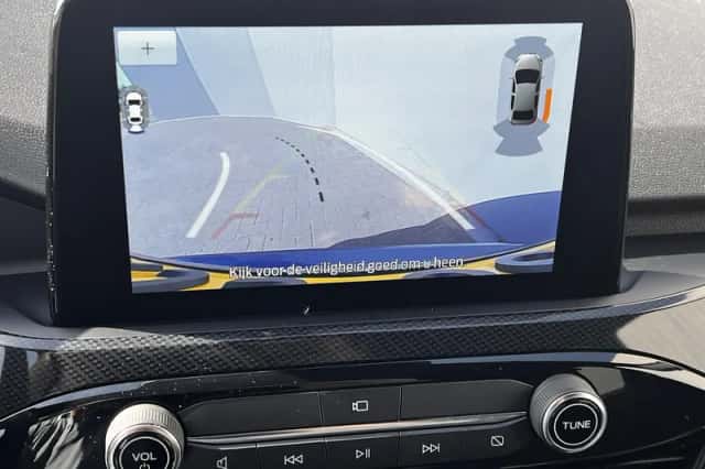 Ford Kuga (2022) thumbnail 40