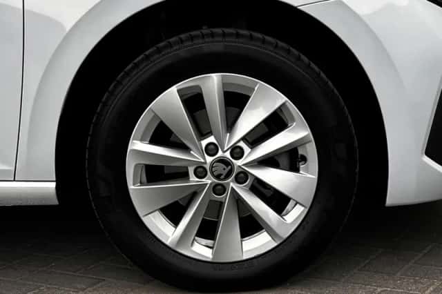 Škoda Scala (2025) thumbnail 39