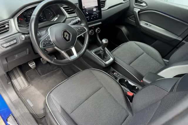 Renault Captur (2021) thumbnail 18