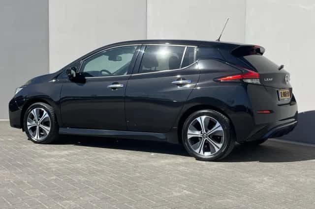 Nissan Leaf (2021) thumbnail 17