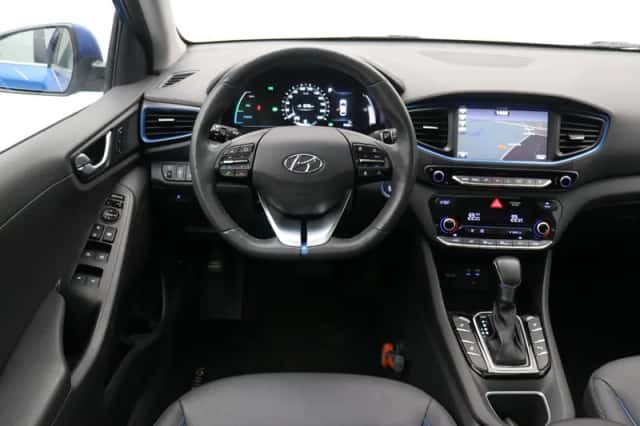 Hyundai Ioniq (2018) thumbnail 2