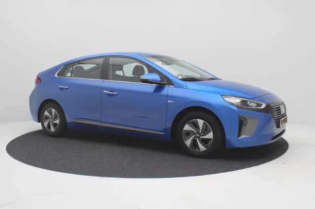 Hyundai Ioniq (2018) thumbnail 12