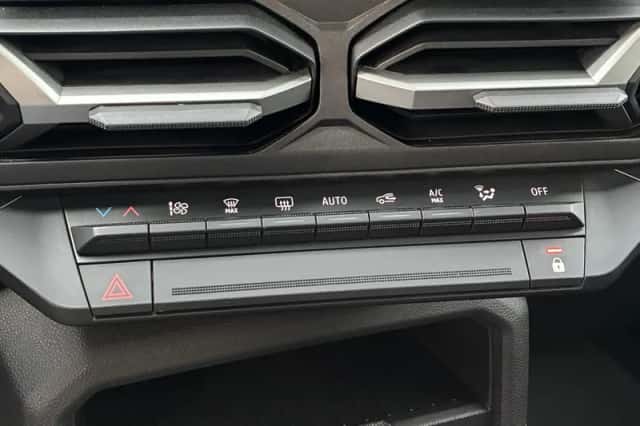 Dacia Duster (2025) thumbnail 12